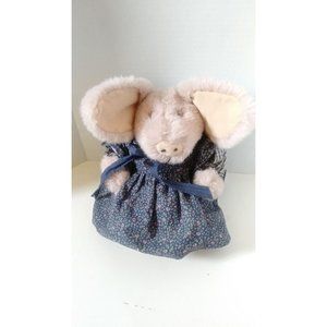 Boyd's Bears Prime rose Pig 1985-96 w/Bear wear Plush Toy 10"